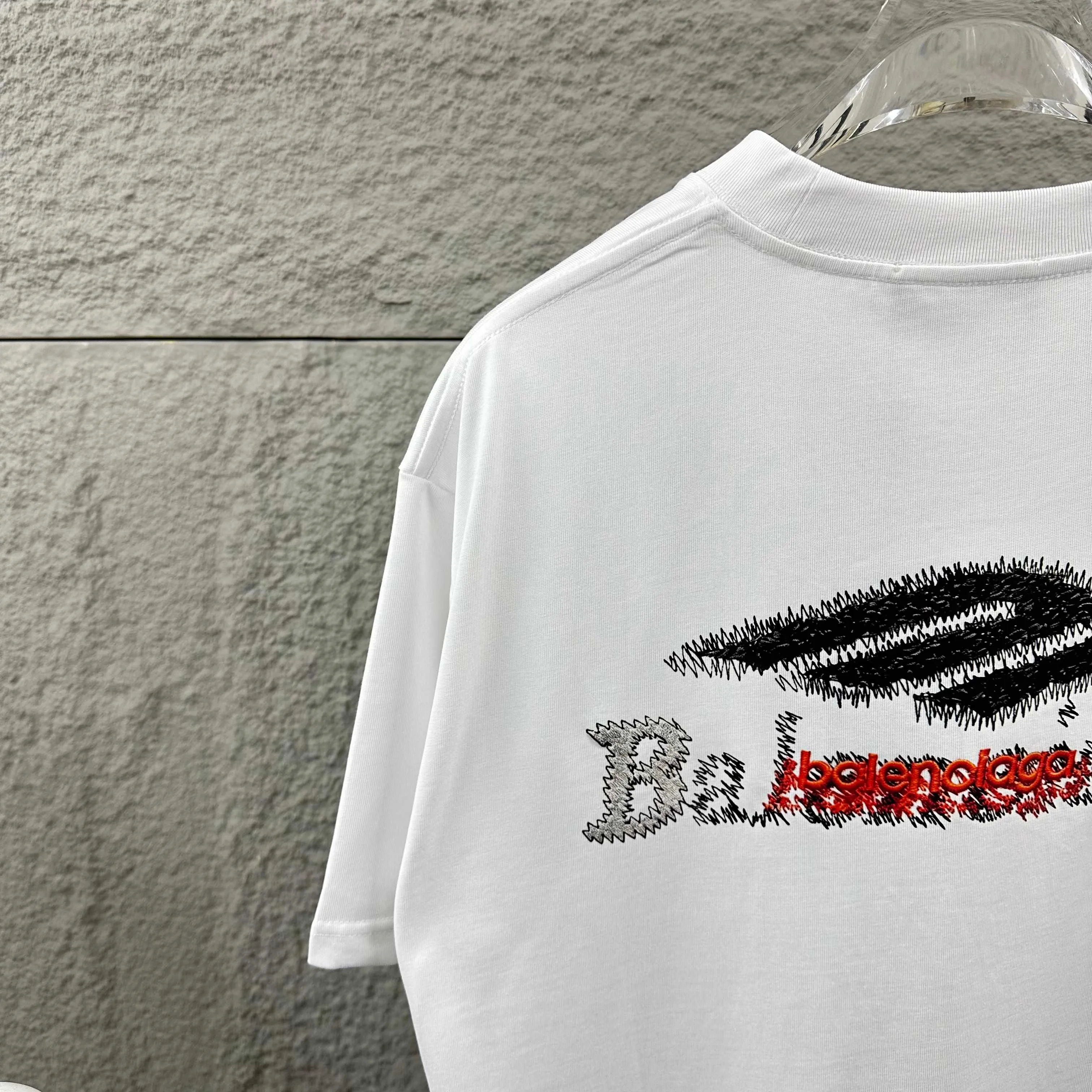Balenciaga* * 2026 New Arrival t Classic + Same Style ：Black White Size： S （90-130 ） M （120-150 ） L （140-165 ） XL （160-180 ） XXL （180-210 ）